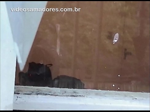 ❤️ Uzbudināts vīrietis vēro savu draudzeni ar citu puisi, ierakstot trīcēšanas video, netraucējot pārim Porno pie lv.kutjeporno.ru ❌️❤